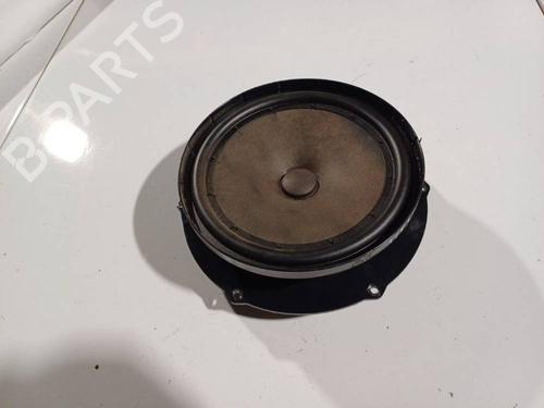 Used Speaker VW GOLF PLUS V (5M1, 521) 1.9 TDI (105 hp) 32575917