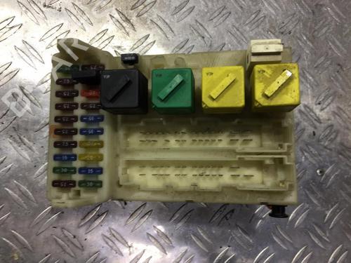 fuse-box-ford-mondeo-i-gbp-1993-1994-1995-1996-33483267 main image