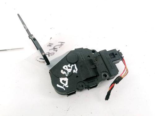 electronic-module-bmw-1-e87-2003-2004-2005-2006-2007-2008-2009-2010-2011-2012-2013-32918925 main image