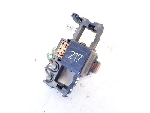 Used Fuse box Fuse box AUDI A6 C4 (4A2) 2.5 TDI (140 hp) 33064180 33064180