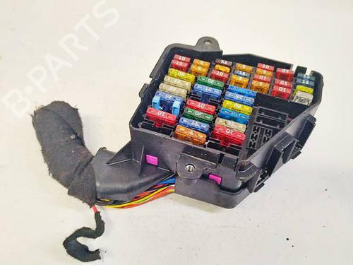 Used Fuse box Fuse box AUDI A6 C6 (4F2) 3.2 FSI (255 hp) 32552122 32552122