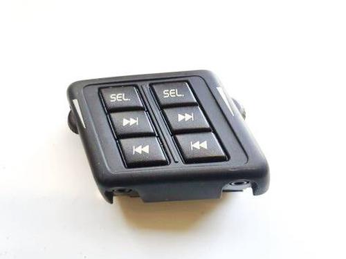 steering-wheel-controls-toyota-prius-_w3_-2008-2009-2010-2011-2012-2013-2014-2015-2016-34777004 main image
