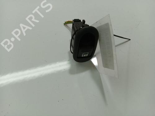 switch-peugeot-1007-km_-2005-32547412 main image