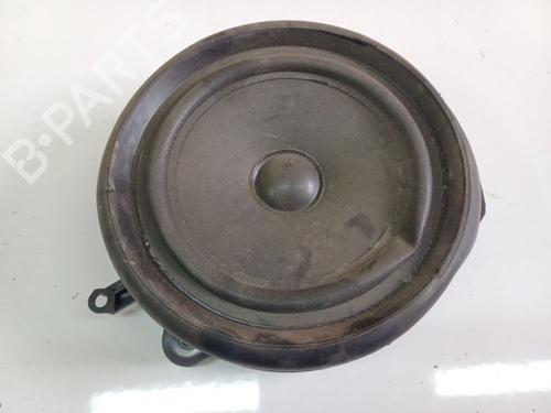 Used Speaker AUDI A4 B6 (8E2) 2.5 TDI quattro (180 hp) 32560059