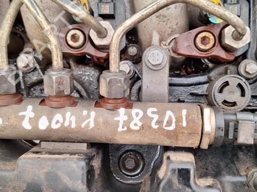 Used Injection rail Injection rail 35031938 35031938