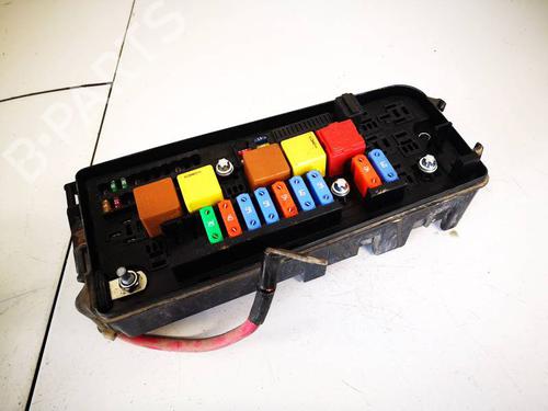 Used Fuse box Fuse box OPEL VECTRA C (Z02) 2.2 DTI 16V (F69) (125 hp) 32571343 32571343