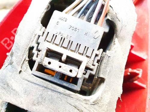 Left taillight RENAULT CLIO II Hatchback Van (SB0/1/2_) 1.2 (SB0A, SB0F, SB10) | BP35389495C34 - Image 3