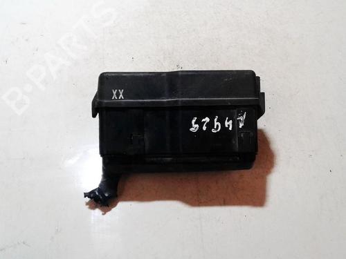 Used Fuse box Fuse box 33517236 33517236