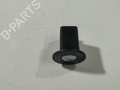 Used Switch Switch CHEVROLET CAPTIVA (C100, C140) 2.0 D 4WD (150 hp) 33682974 33682974