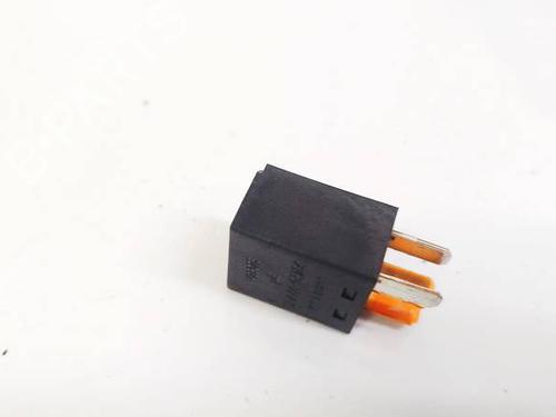 Used Electronic sensor Electronic sensor MITSUBISHI COLT VI (Z3_A, Z2_A) 1.5 DI-D (Z39A) (95 hp) 32546588 32546588