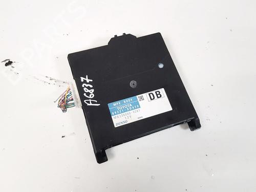 Used Electronic module TOYOTA YARIS (_P15_) 1.3 (NSP150_) (99 hp) 33091226