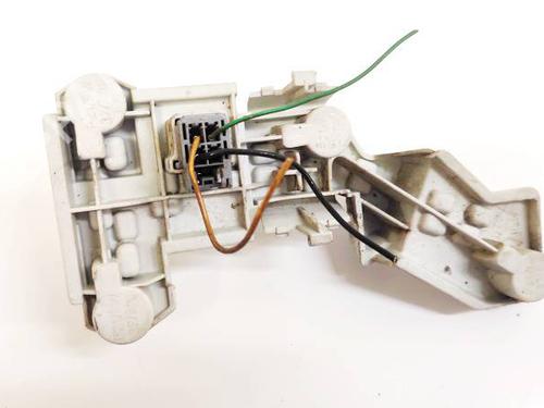 Used Lamp holder Lamp holder VOLVO V50 (545) 2.0 D (136 hp) 35318055 35318055