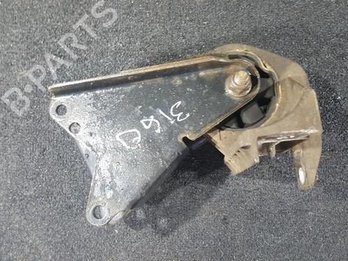 Used Engine mount Engine mount RENAULT MEGANE Scenic (JA0/1_) 1.6 i (JA0L) (75 hp) 33482911 33482911