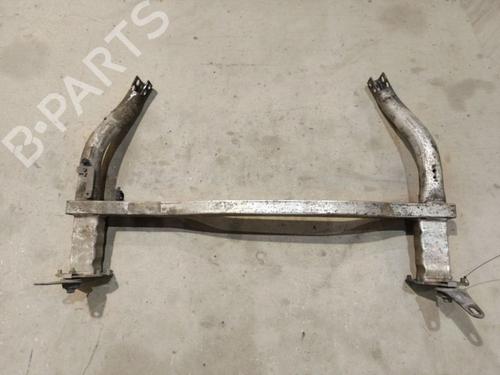 Used Front bumper reinforcement Front bumper reinforcement 38431779 38431779