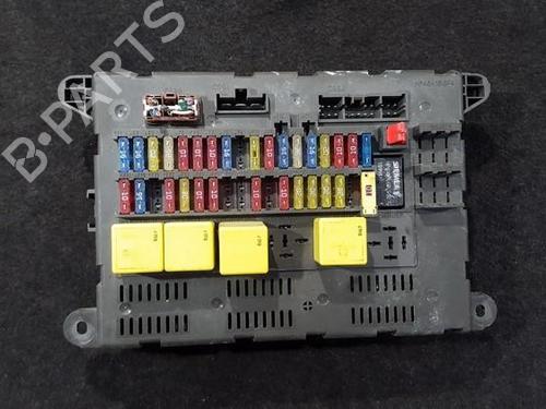 Used Fuse box Fuse box LAND ROVER FREELANDER I (L314) 1.8 i 16V 4x4 (120 hp) 33483696 33483696
