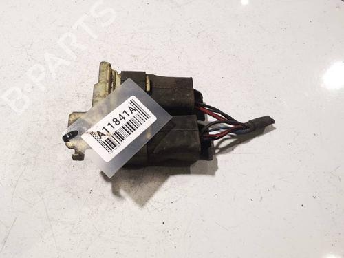Used Fuse box Fuse box 38798354 38798354