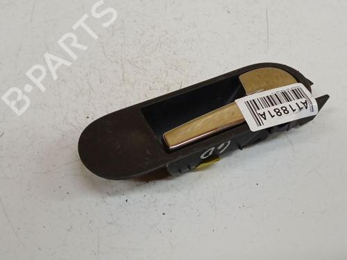 Used Front right interior door handle Front right interior door handle VW GOLF PLUS V (5M1, 521) 1.9 TDI (105 hp) 40113669 40113669