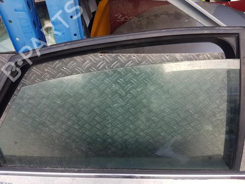 rear-right-door-window-audi-a6-c5-4b2-4b4-1997-1998-1999-2000-2001-2002-2003-2004-2005-35690938 main image