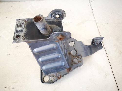 Used Front bumper bracket Front bumper bracket 35453566 35453566