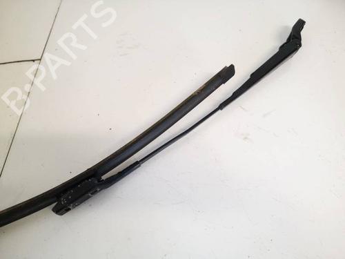 front-windshield-wiper-arm-skoda-fabia-ii-542-2006-2007-2008-2009-2010-2011-2012-2013-2014-32589097 main image