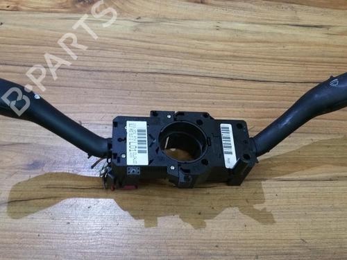 Used Warning switch Warning switch SKODA FABIA I (6Y2) 1.2 (54 hp) 35647631 35647631