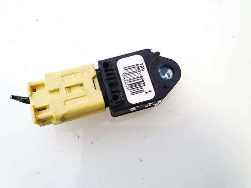 Used Electronic module Electronic module LEXUS IS II (_E2_) 220d (ALE20) (177 hp) 32898479 32898479