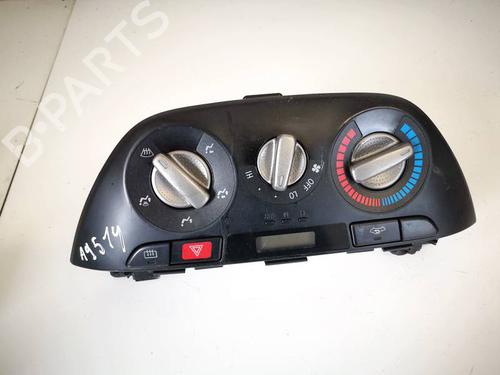 Used Climate control Climate control TOYOTA RAV 4 II (_A2_) 2.0 D 4WD (CLA20_, CLA21_, CLA20R, CLA21R) (116 hp) 35232669 35232669
