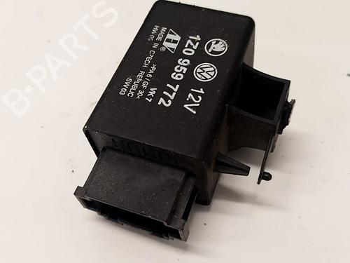 Used Electronic module Electronic module AUDI A5 (8T3) 3.0 TDI quattro (240 hp) 33565254 33565254