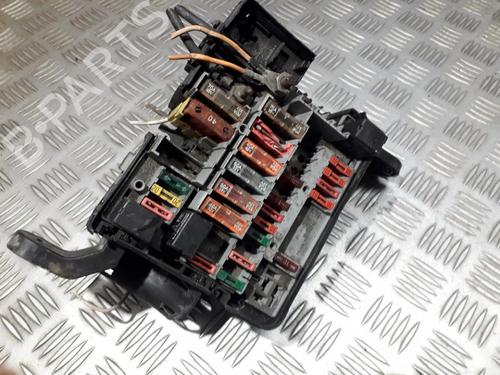 fuse-box-peugeot-206-hatchback-2ac-1998-1999-2000-2001-2002-2003-2004-2005-2006-2007-2008-2009-2010-2011-2012-33502049 main image