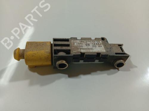 Módulo eletrónico AUDI A6 C5 (4B2, 4B4) 2.5 TDI (180 hp) 32561157