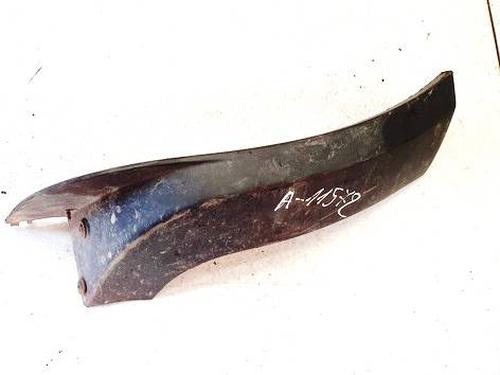 Used Front bumper spoiler Front bumper spoiler 38974261 38974261