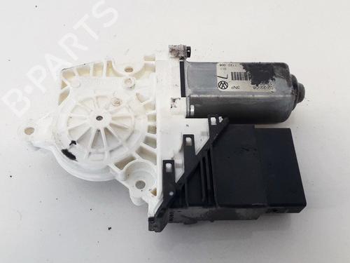 Used Right rear window motor Right rear window motor 35634323 35634323