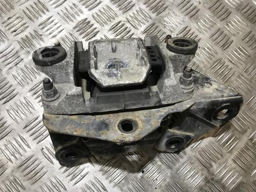 Used Engine mount Engine mount FORD MONDEO III (B5Y) 2.0 TDCi (130 hp) 33496867 33496867