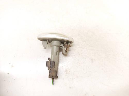 Right side indicator PEUGEOT 407 (6D_) 2.0 HDi 135 (6DRHRH, 6DRHRE, 6DRHRG, 6DRHRJ) | BP38042149I19 - Image 3