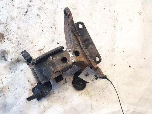 Used Engine mount Engine mount 32881589 32881589