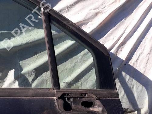 front-right-quarter-glass-citroen-c8-ea_-eb_-2002-35590710 main image