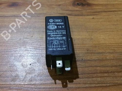 Used Electronic sensor Electronic sensor AUDI 80 B3 Saloon (893, 894, 8A2) 1.6 (75 hp) 33518708 33518708