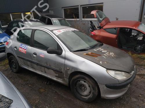 Used Parts PEUGEOT 206 Hatchback (2A/C)  1.1 i  4477433