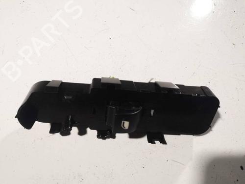 Used Switch Switch MITSUBISHI OUTLANDER I (CU_W) 2.0 (CU2W) (136 hp) 32580686 32580686