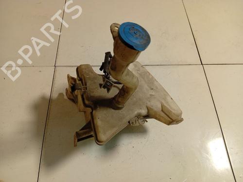 windscreen-washer-tank-toyota-auris-_e15_-2006-2007-2008-2009-2010-2011-2012-2013-36852044 main image