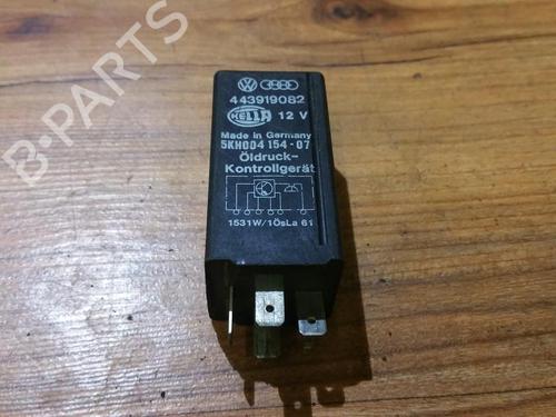 Used Electronic sensor Electronic sensor AUDI 80 B3 Saloon (893, 894, 8A2) 1.6 (75 hp) 33518706 33518706