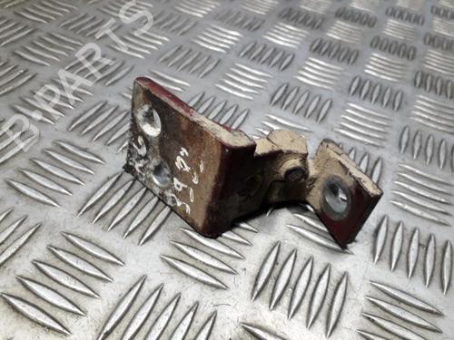 Used Hinge/Door check strap Hinge/Door check strap VW GOLF III (1H1) 1.9 TDI (90 hp) 33500137 33500137