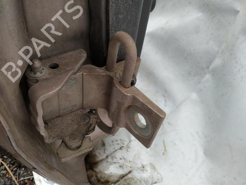 Türscharnier/Türfeststeller für AUDI 80 B3 Saloon (893, 894, 8A2) 1.8 S (90 hp) 33097668