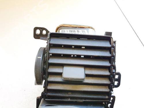 Used Air vent Air vent TOYOTA AURIS (_E15_) 2.0 D-4D (ADE150_, ADE150R) (126 hp) 33097919 33097919