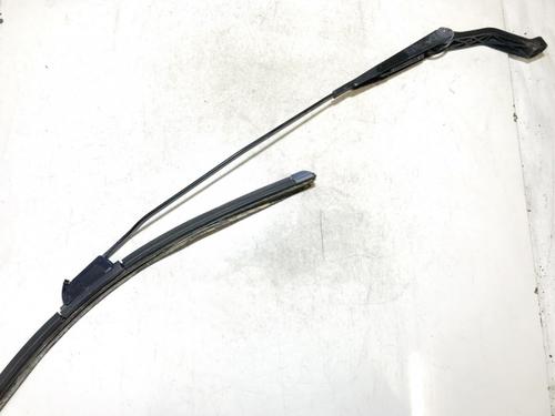 Used Front windshield wiper arm Front windshield wiper arm MITSUBISHI SPACE STAR MPV (DG_A) 1.8 GDI (DG5A) (122 hp) 33526086 33526086