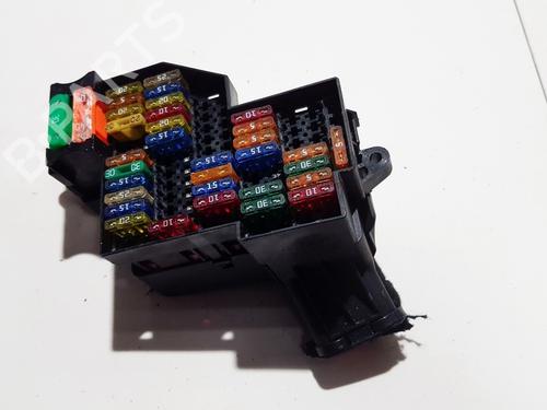 Used Fuse box Fuse box VW TOUAREG (7LA, 7L6, 7L7) 2.5 R5 TDI (174 hp) 33102236 33102236