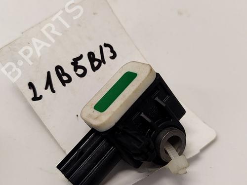 Electronic sensor FORD KUGA I 2.0 TDCi 4x4 | BP38278305M84 - Image 2