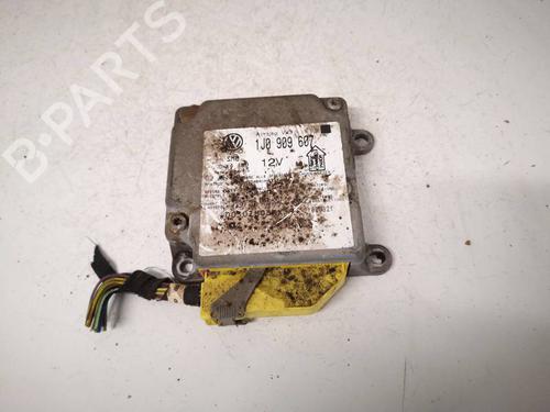 Used ECU airbags ECU airbags VW PASSAT B5 Variant (3B5) 1.9 TDI Syncro/4motion (110 hp) 40028576 40028576