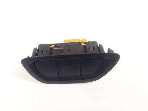 Used Switch Switch CITROËN C5 III (RD_) 2.0 HDi (RDRHD8, RDRHDJ, RDRHR8, RDRHRJ) (136 hp) 35159391 35159391