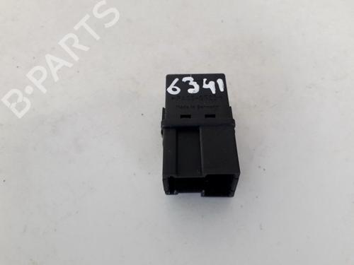 Used Electronic sensor Electronic sensor VOLVO V40 Estate (645) 1.8 (115 hp) 33074729 33074729